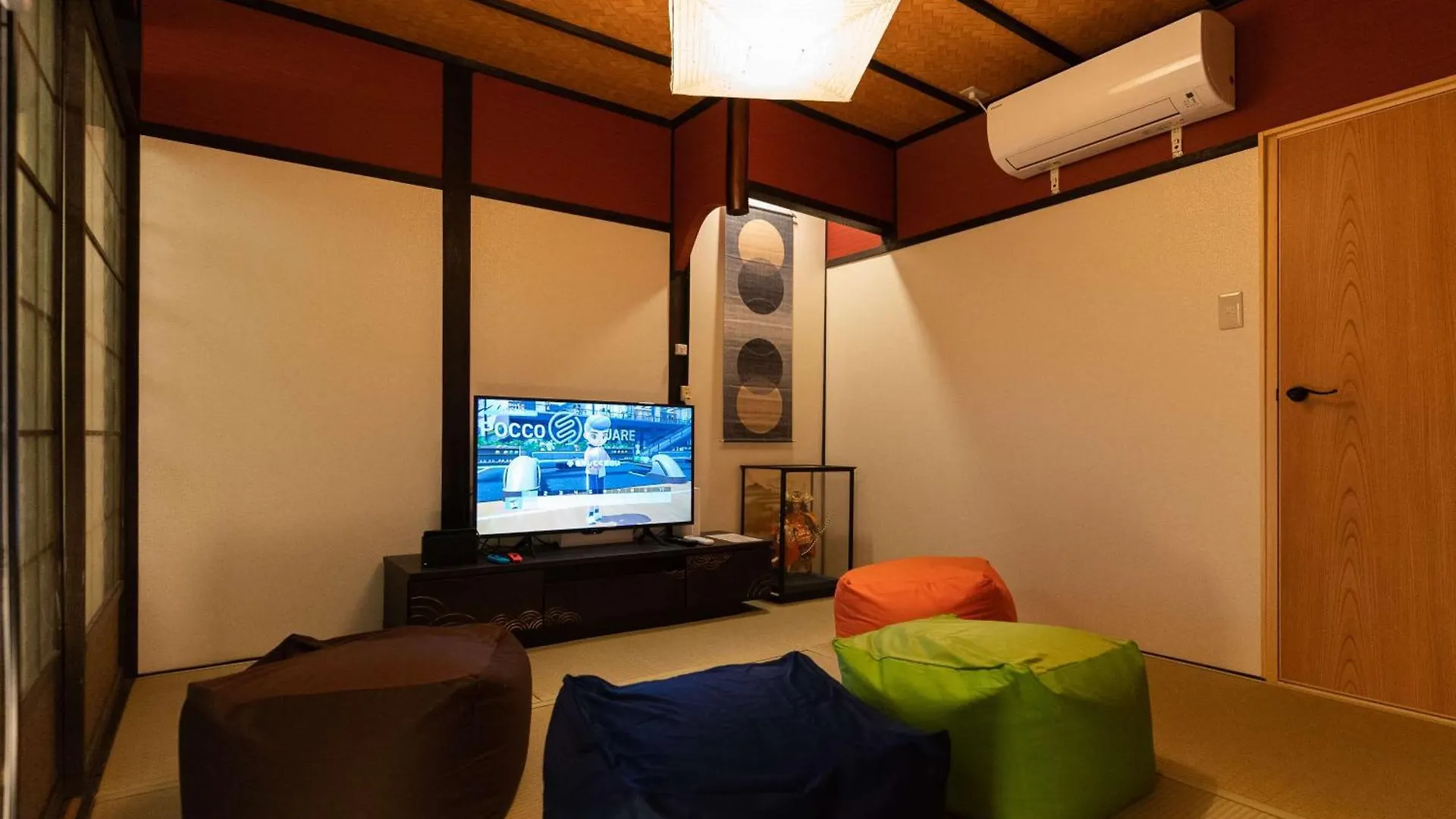 Miyu Ryokudani: Designer Zen Space with Game Room Osaka Villa